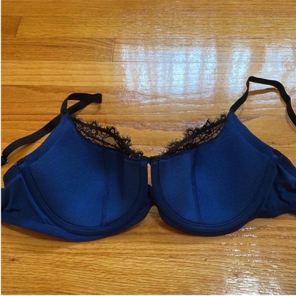 Frederick's Of Hollywood Eliana Full Figure Blue Satin Lined Bra 38D (Brand New) - Picture 6 of 8